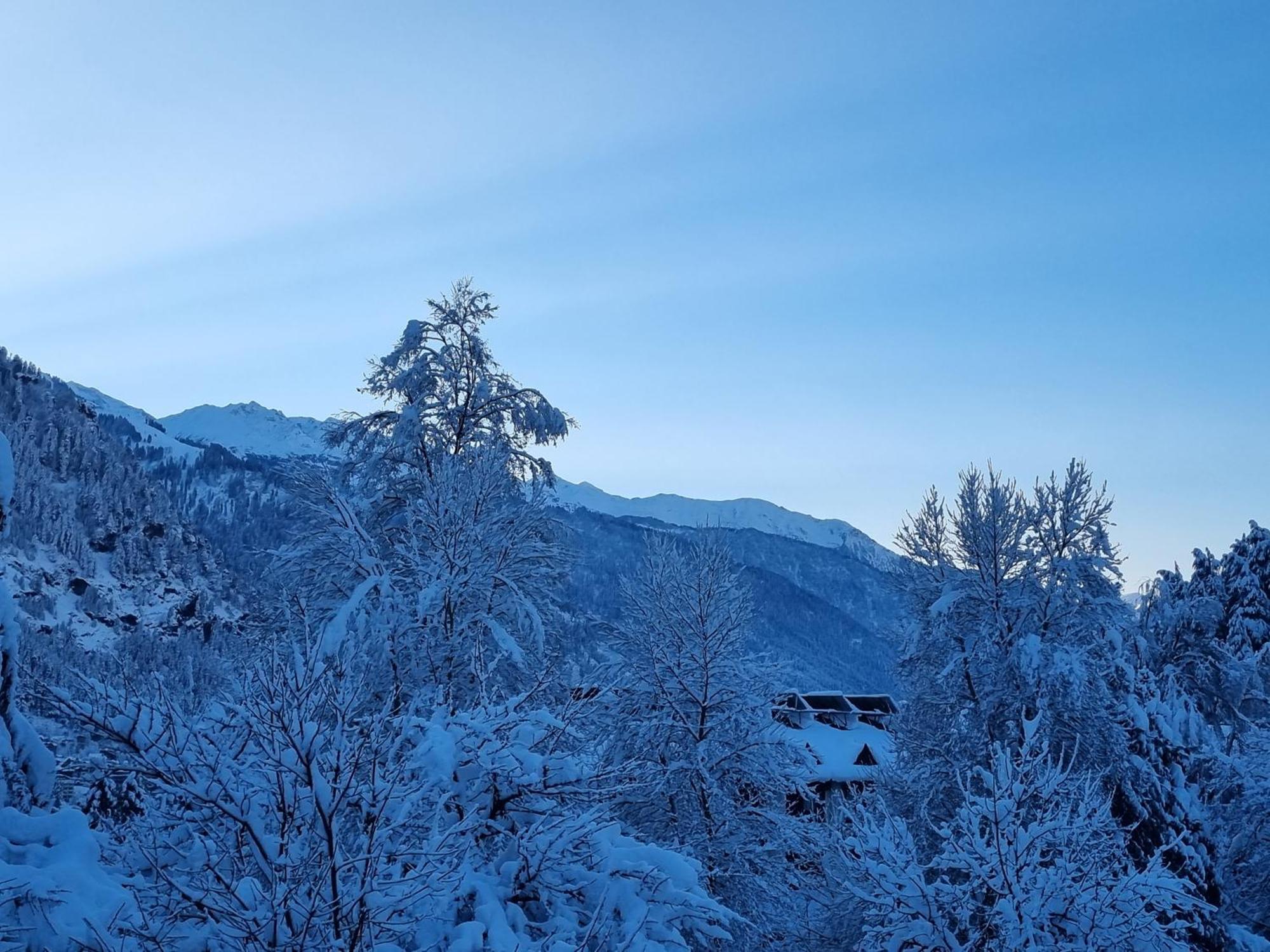 Banon Resorts Manāli Esterno foto