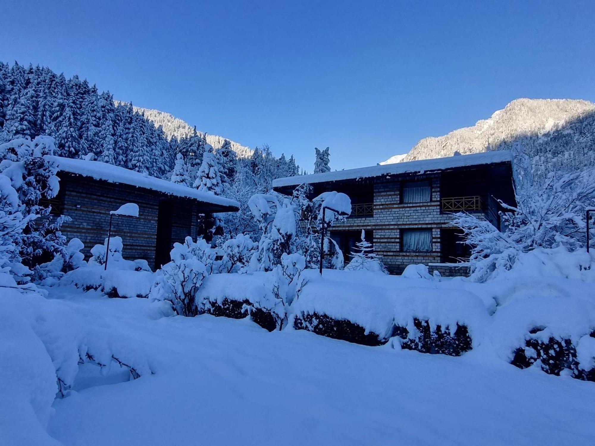 Banon Resorts Manāli Esterno foto