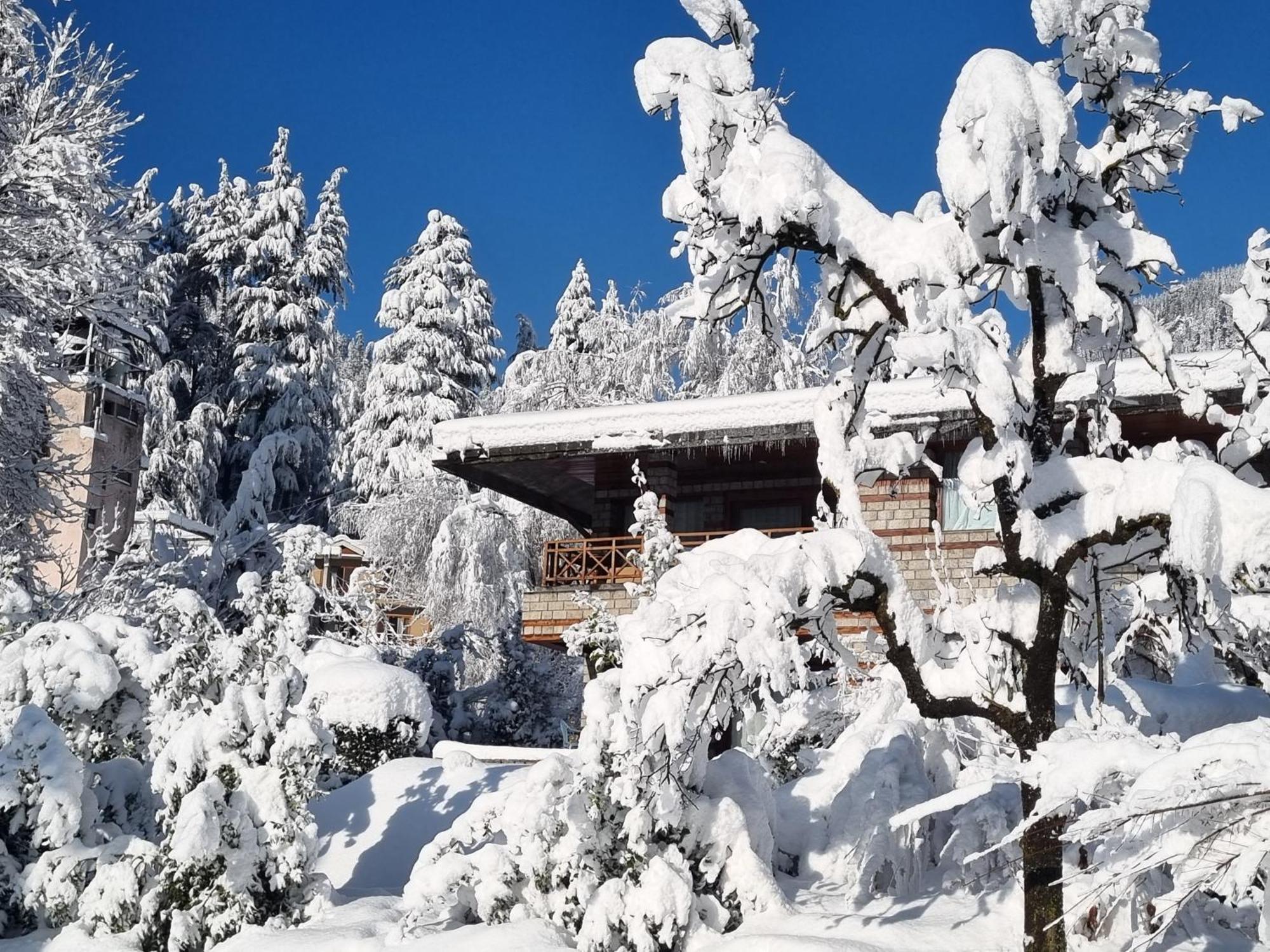 Banon Resorts Manāli Esterno foto